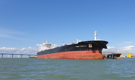 Tanker-Front Capella-port-la-rochelle